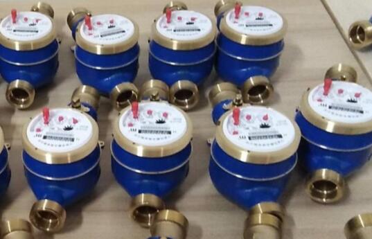 0813145044.jpg 0813145044.jpg